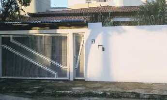 Imagem: Casa para aluguel possui 300 metros quadrados