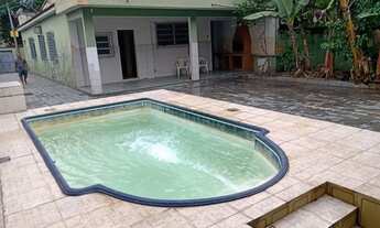 Imagem: Ótima casa em São Bernardo Belford roxo.Esquina