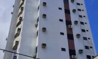 Imagem: Piscina, próx. Igreja, 3 qtos(2stes), DCE