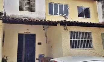 Imagem 3: Apartamento com 2 dormitórios para alugar, 50 m² por R$ 700/mês - Lagoa Redonda - Fortalez