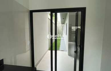 Imagem 6: Casa disponível para venda no bairro Quinta Alto Umuarama em Uberlândia MG