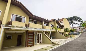 Imagem 4: Sobrado triplex com 140 mt , 3 quartos, 1 suíte, em condomínio fechado no Pilarzinho ao la