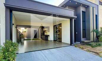 Imagem 2: Village Damha III - Residência de Alto Padrão com 3 Suítes no Cond. Village Damha III