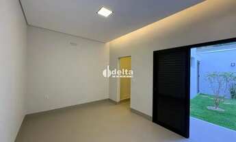 Imagem 4: Casa residencial com 3 suítes disponível para venda no bairro Novo Mundo em Uberlândia - M