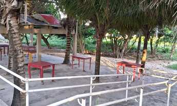 Imagem 5: Vendo bar e restaurante na praia aruana