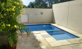 Imagem: Casa em condomínio no loteamento Bariloche