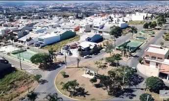 Imagem 2: Quinta dos Vinhedos Terreno com ótima topografia Preço de Ocasião