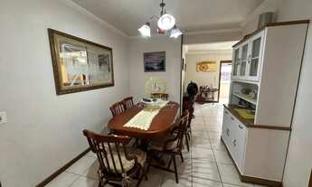 Imagem 2: Apartamento com sacada de frente à venda no Centro de Capão da Canoa REF: AP0190