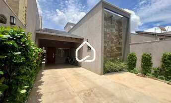 Imagem 4: Imóvel riquíssimo em planejados e com localização priviligiada