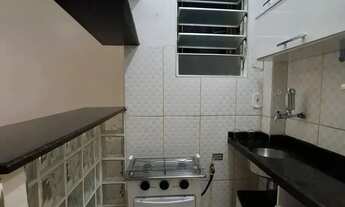 Imagem 7: Alugo - Copacabana Quarto e sala . Mobiliado . Contrato padrão de 30 meses