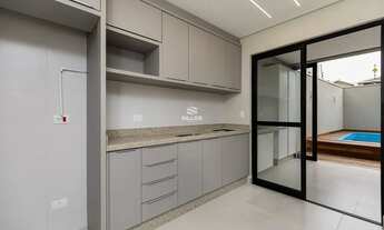 Imagem 4: Sobrado à venda com 4 quartos e piscina em Balneário Betaras em Matinhos/PR