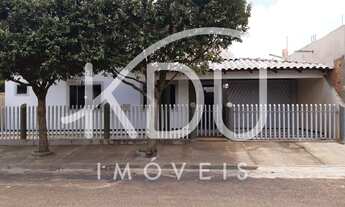 Imagem: Casa à venda, 2 quartos, 1 suíte, 2 vagas