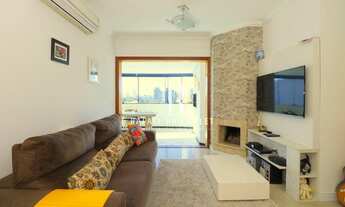 Imagem 3: Apartamento de 2 dormitórios e 2 vagas com 95 m² no Menino Deus