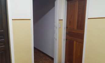 Imagem 2: Apartamento com 2 dormitórios à venda, 83 m² por R$ 230.000,00 - Centro - Juiz de Fora/MG