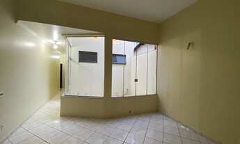 Imagem 4: Casa para Venda em Uberlândia, Jardim Patrícia, 3 dormitórios, 1 suíte, 2 banheiros, 2 vag