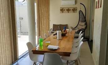 Imagem 2: Casa condominio 4 dorm sendo 2 suítes,belissima casa com piscina