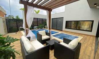 Imagem 3: Casa de condomínio sobrado para venda tem 350 metros quadrados com 3 quartos