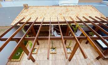 Imagem 4: Casa Duplex à Venda no Eusébio de 183m² com 4 Suítes e 3 Vagas