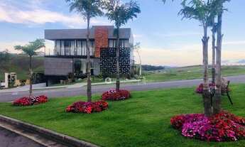 Imagem 2: Casa para venda com 460 metros quadrados com 4 quartos em São Pedro - Juiz de Fora - MG