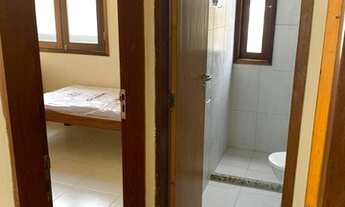 Imagem 7: Casa em Condomínio c/ 04 quartos (02 suítes) para alugar por temporada, 142 m² por R$ 250