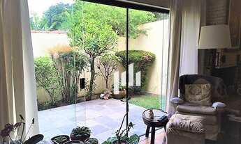 Imagem 3: RUA SEM SAÍDA - CASA TÉRREA ASSOBRADADA - 4 GARAGENS - JARDIM PRUDÊNCIA