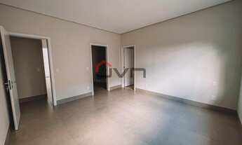 Imagem 7: Casa de condomínio térrea para venda tem 251 metros quadrados com 3 quartos