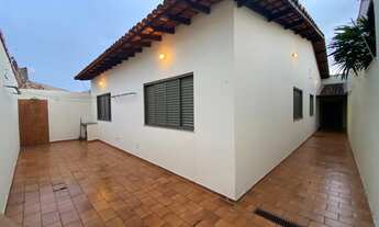 Imagem 6: Casa para Venda em Uberlândia, Jardim Patrícia, 3 dormitórios, 1 suíte, 2 banheiros, 2 vag