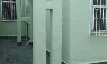 Imagem 2: Casa para Venda em Juiz de Fora, São Mateus, 3 dormitórios, 1 banheiro