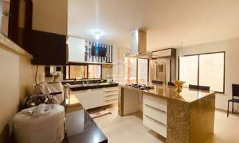 Imagem 2: Casa Duplex à Venda no Eusébio de 183m² com 4 Suítes e 3 Vagas