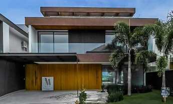 Imagem 3: Casa para venda possui 900 metros quadrados com 5 quartos em Barra da Tijuca - Rio de Jane