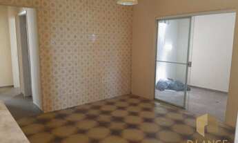 Imagem 3: Térrea para venda possui 180 metros quadrados com 3 quartos em Jardim Nova Europa - Campin