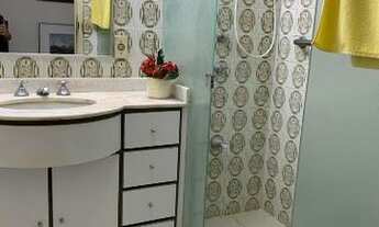 Imagem 12: Apartamento para venda possui 124 metros quadrados com 4 quartos em Lagoa - Rio de Janeiro