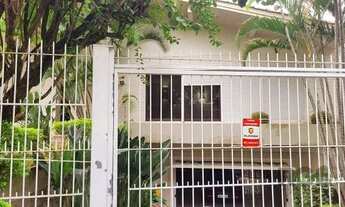 Imagem 2: PORTO ALEGRE - Casa Padrão - Três Figueiras