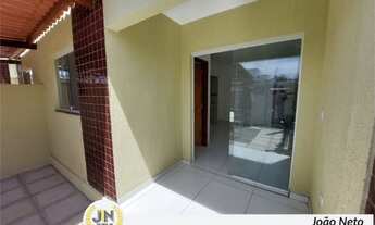 Imagem 2: JN) Casas individuais com 2 qtos, a 10 minutos da praia de Conceição!