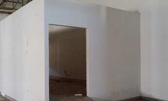 Imagem 4: Barracão na Avenida da Feb