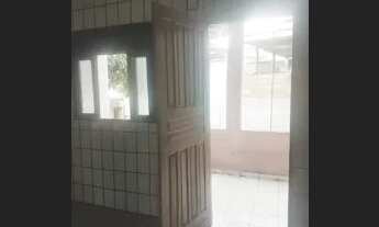 Imagem 3: Alugo casa 2° andar 750,00