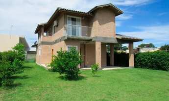 Imagem: Casa com 4 quartos em condomínio fechado