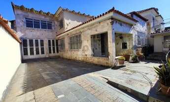 Imagem: Casa de rua à venda, 5 quartos, 1 suíte