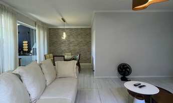 Imagem 3: Casa de condomínio para venda possui 450 metros quadrados com 4 quartos