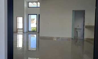 Imagem 2: Casa térrea nova, alto padrão