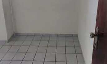 Imagem 5: Ótimo apartamento em prédio com piscina e elevador em Intermares!