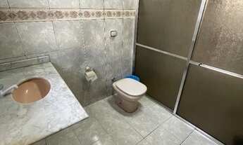 Imagem 7: Sobrado com 3 quartos 1 suíte e porão. Vaga para 6 carros