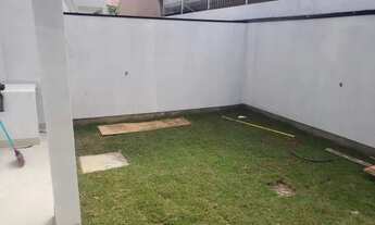 Imagem 6: Sobrado para venda possui 80 metros quadrados com 2 quartos em Potecas - São José - SC