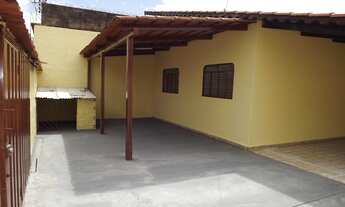 Imagem 2: Casa para aluguel com 85 m² com 3 quartos no Setor Coimbra, Goiânia-GO