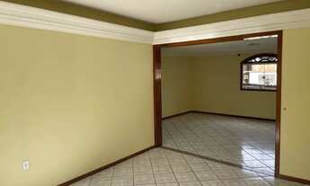 Imagem 1: Apartamento para aluguel possui 100 metros quadrados com 3 quartos em São Geraldo - Cariac