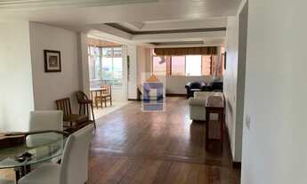 Imagem 7: 4 Quartos, Amplo, Um por andar, 4 garagens soltas, nascente, OPORTUNIDADE