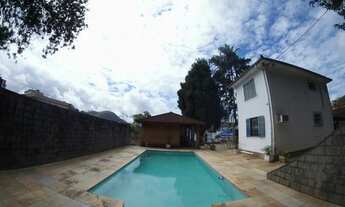 Imagem 2: Casa com 5 quartos e lazer completo no Valparaíso