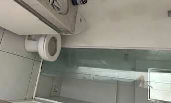 Imagem 3: Apartamento para aluguel tem 68 metros quadrados com 3 quartos suíte cozinha com armários