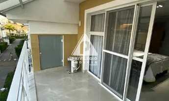 Imagem: Casa em Condomínio à venda, 4 quartos