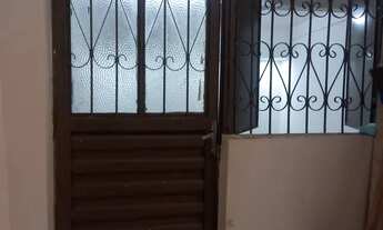 Imagem: Alugo casa 800